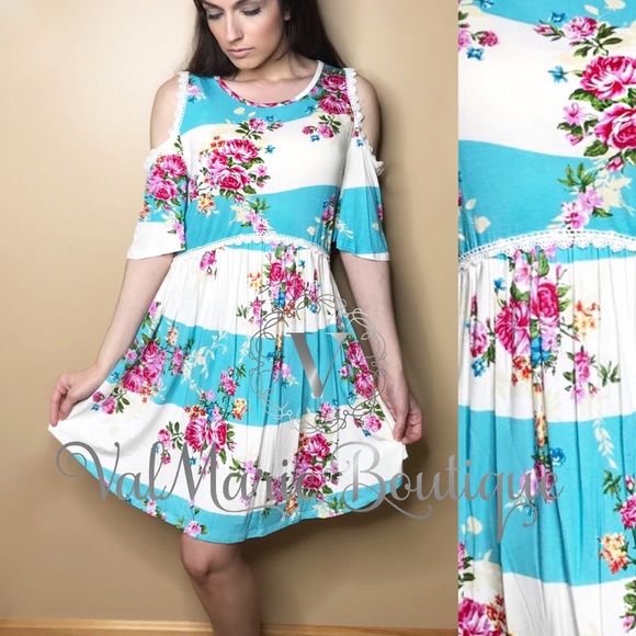 Floral Cold Shoulder Dress - Picture 4 of 7